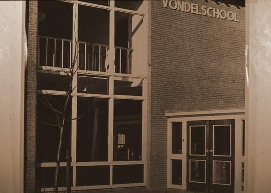 ingang Vondelsschool